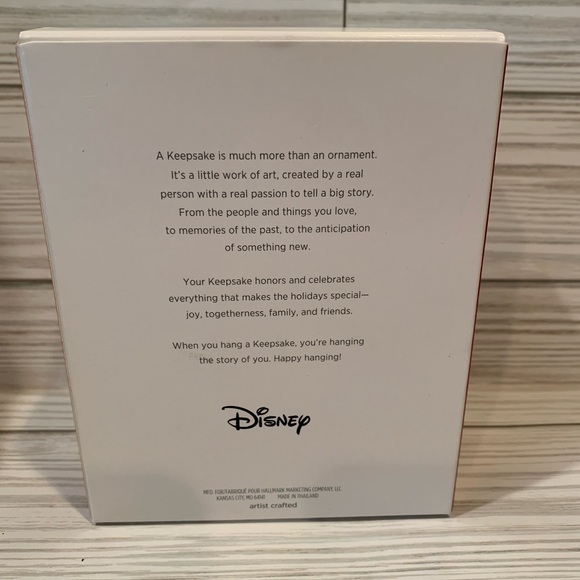 NIP 2018 Hallmark Disney Mickey & Minnie Ornaments - Picture 2 of 6